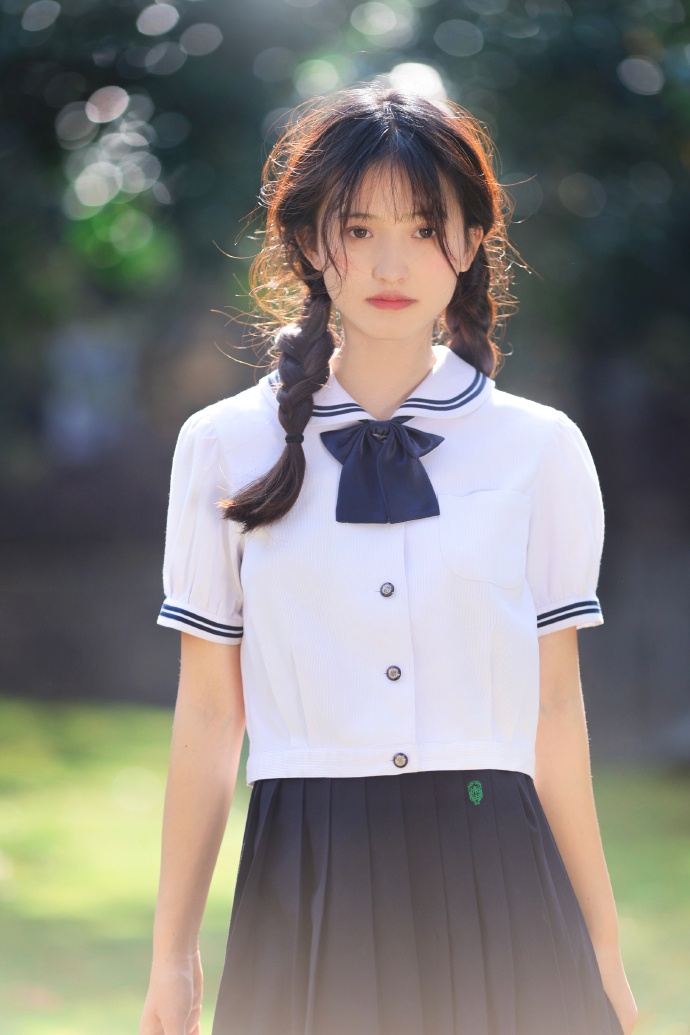 九品芝麻官